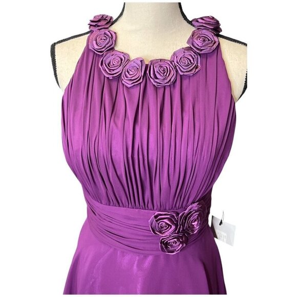 Purple Formal Dress NWT Roses Detail Holiday Party Winter Dance Size 4/6 - Picture 6 of 11